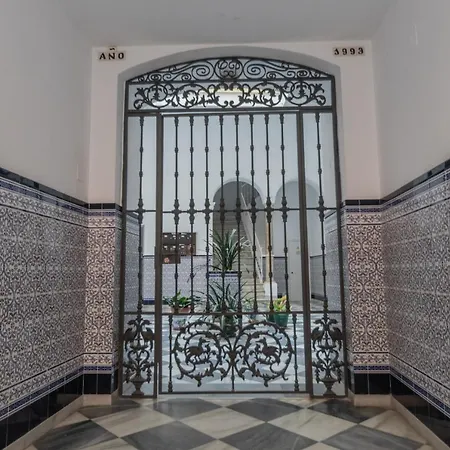 Holiday home La Casa Rosada Palace Cadiz